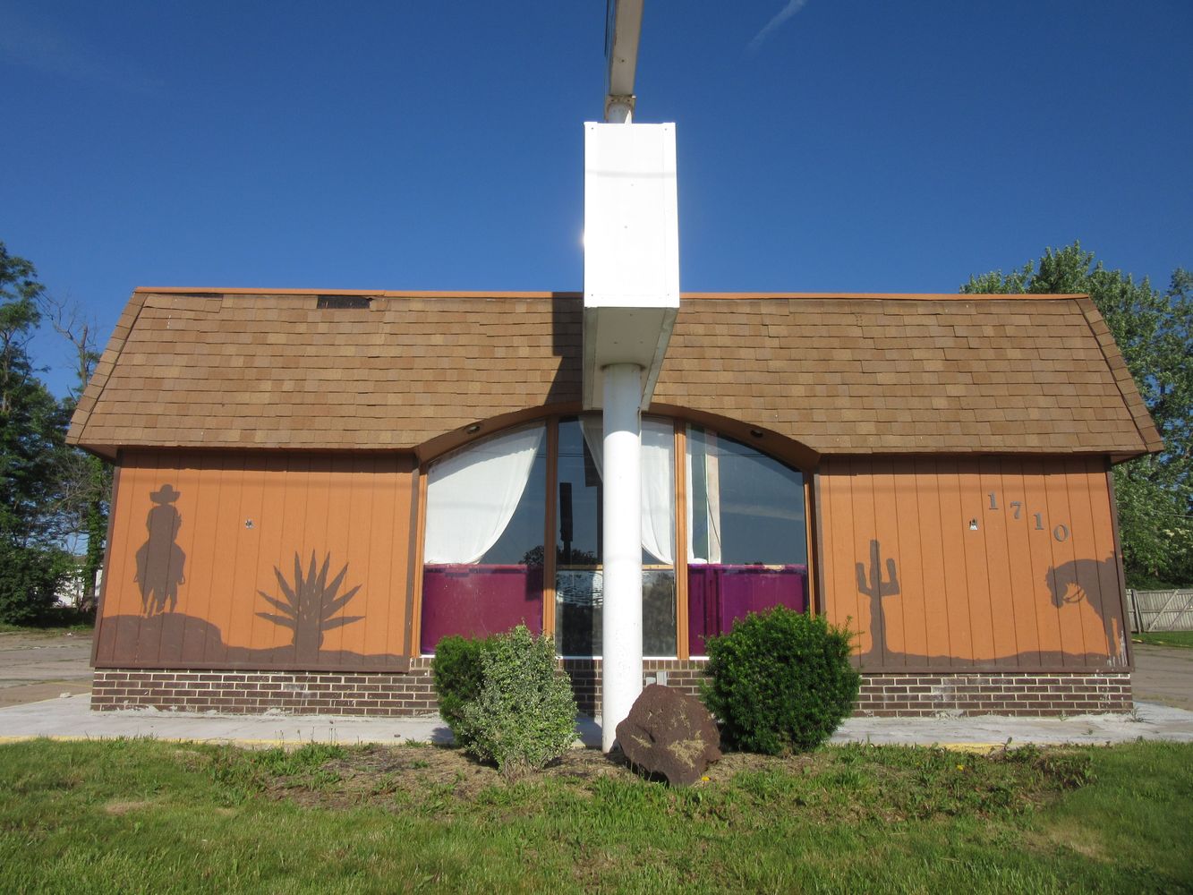 1710 S Baltimore St, Kirksville, MO 63501